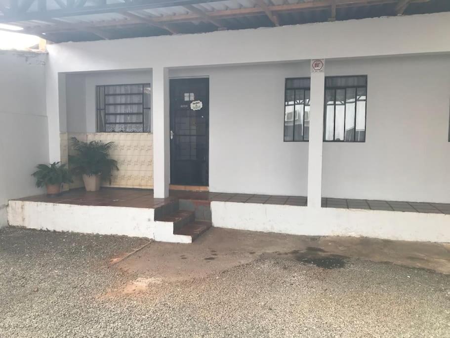 Casa Com 2 Quartos Agradaveis Com Ar Condicionado 포스두이구아수 외부 사진
